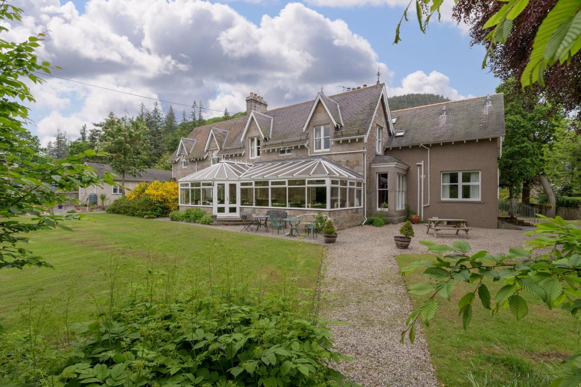 No 45, Ballater Esterno foto