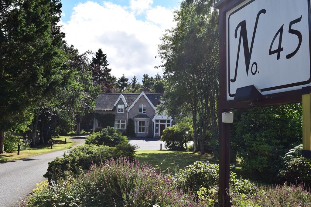 No 45, Ballater Esterno foto